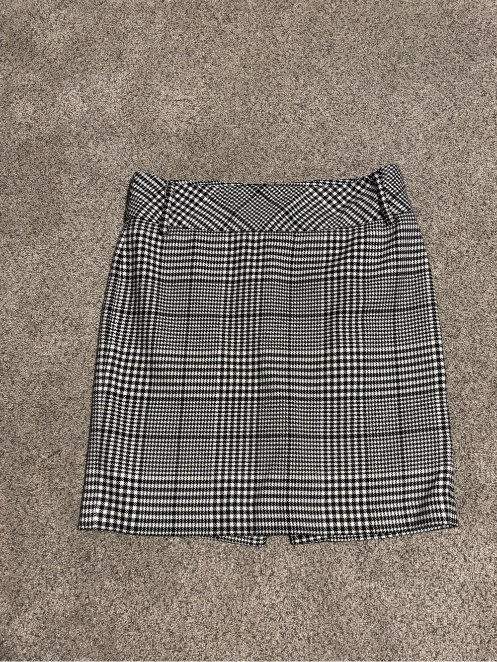 Maurices Black and White Houndstooth Pencil Skirt